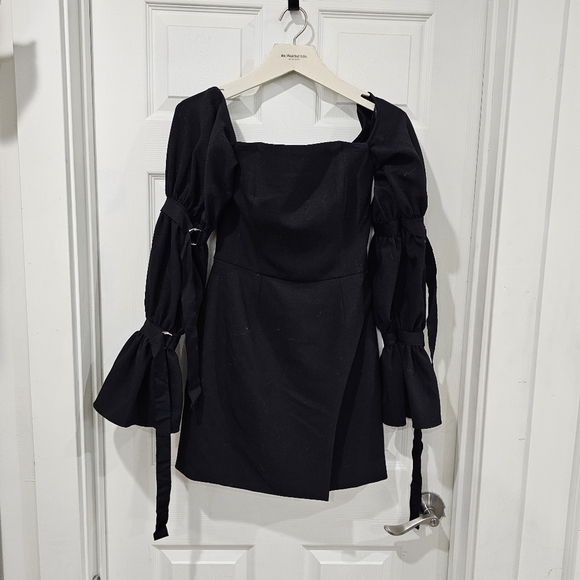 Israella Kobla Asha Belted Sleeve Off the Shoulder Minidress - Picture 4 of 8